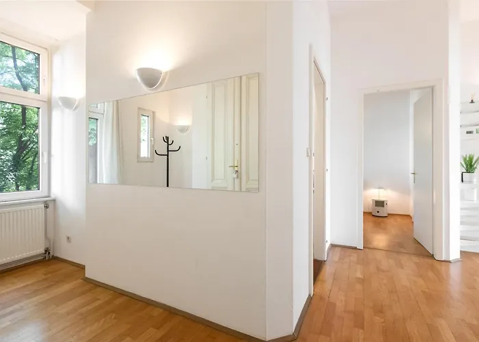 Hotel apartamentowy Urban Living - 18th District 3*