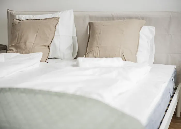 Urban Living - 18th District Hotel apartamentowy 3*